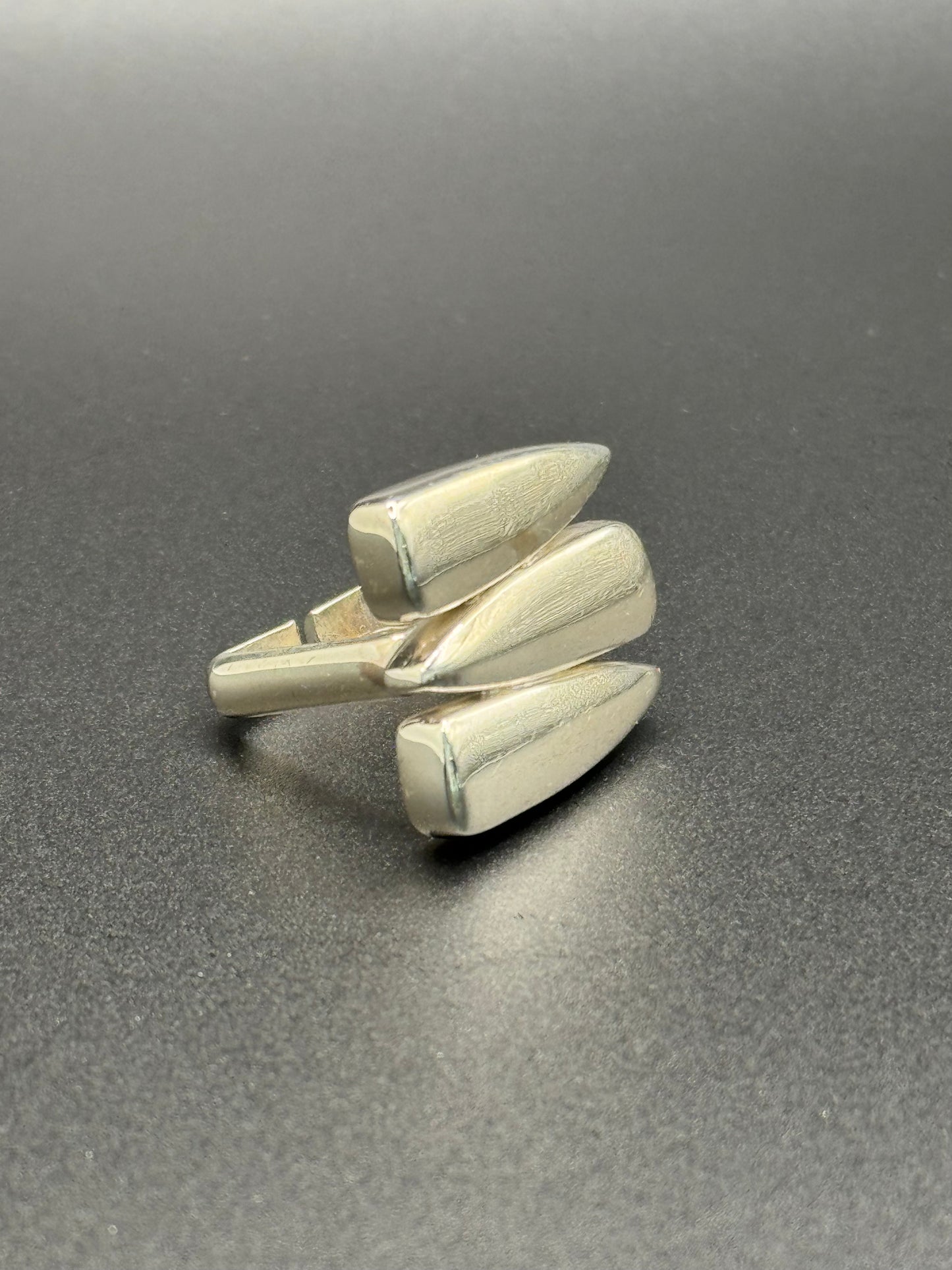 Dragon Teeth Ring